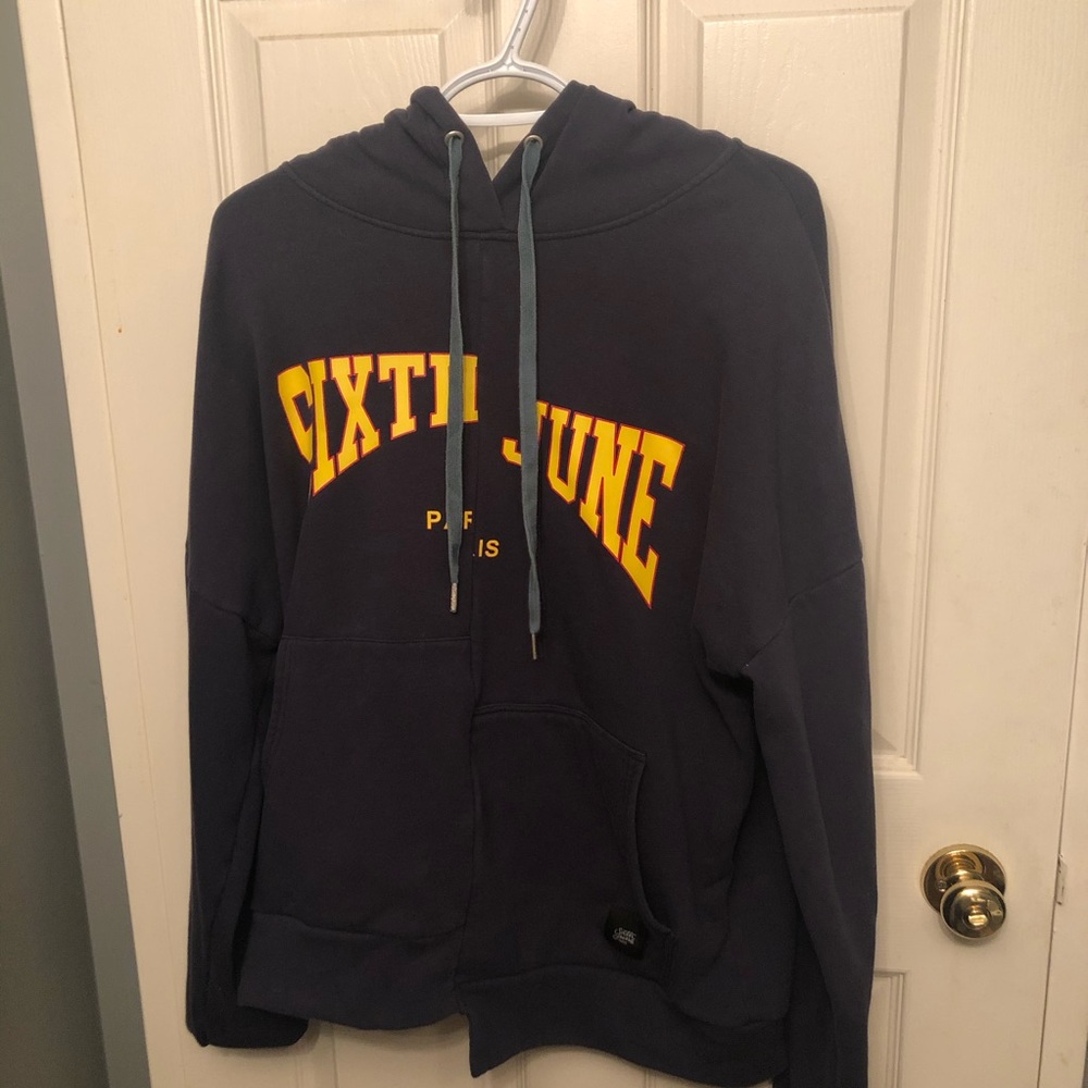 Sixth June Paris hoodie 🇫🇷 💙